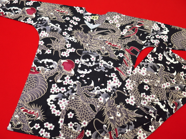義若オリジナルの鯉口シャツ、ダボシャツ　桜と龍（黒）